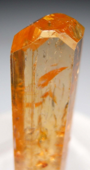 Topaz from Karengerenge village, Solwezi District, North-Western Province, Zambia [db_pics/pics/MK164b.jpg]