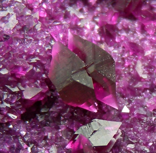 Clinochlore var. Kammererite from Kop Krom Mine, Kop Daglari, Erzurum Province, Turkey [db_pics/pics/MK172c.jpg]