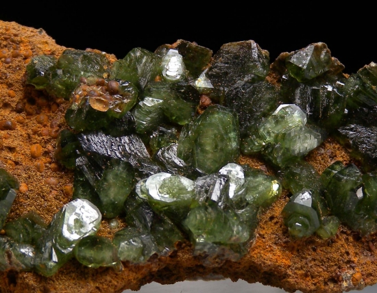Ludlamite from CabeÃ§a do Cachorro claim, Sao Gabriel da Cachoeira, Amazonas, Brazil [db_pics/pics/MK174d.jpg]