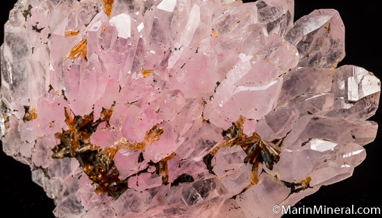 Eosphorite on Rose Quartz from Sapucaia Mine, Minas Gerais, Brazil [db_pics/pics/SM171b.jpg]