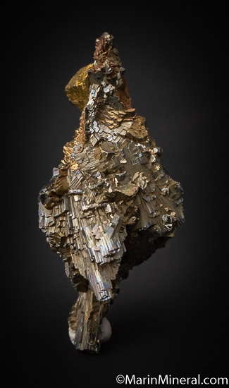 Arsenopyrite 'spaceship' with Chalcopyrite and Cassiterite from Panasquiera, Portugal [db_pics/pics/SM448d.jpg]