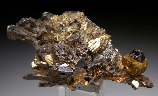 Arsenopyrite 'spaceship' with Chalcopyrite and Cassiterite from Panasquiera, Portugal [db_pics/pics/SM448e.jpg]