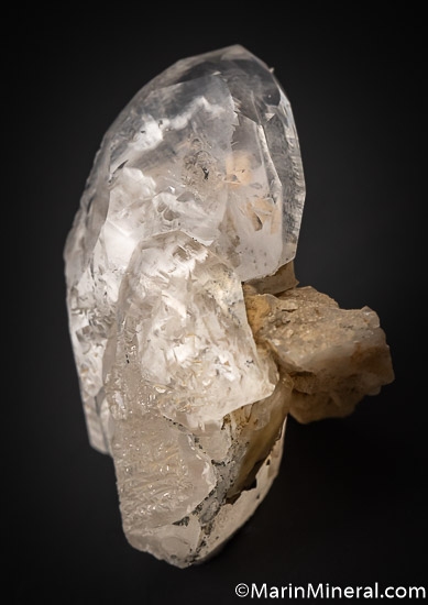 Calcite with Ilvaite from Nikolaevskiy Mine, Dal'negorsk, Russia [db_pics/pics/SM469b.jpg]