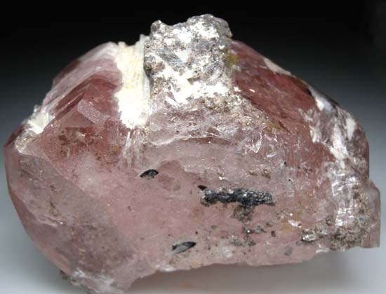 Morganite from Minas Gerais, Brazil [db_pics/pics/SM511f.jpg]