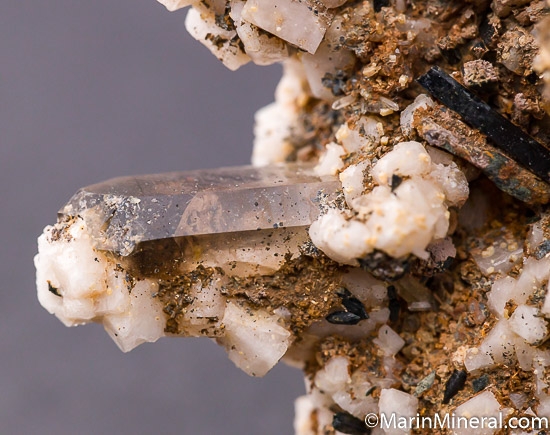 Zircon crystals on/after Siderite with Orthoclase, Quartz, and Aegirine from Mt. Malosa, Zomba, Southern Region, Malawi [db_pics/pics/SM558c.jpg]
