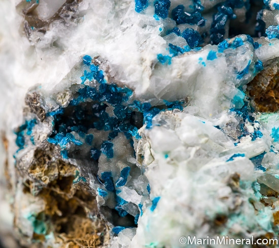 Veszelyite from Laochang Mine, Gejiu Co., Yunnan Province, China [db_pics/pics/SM559d.jpg]