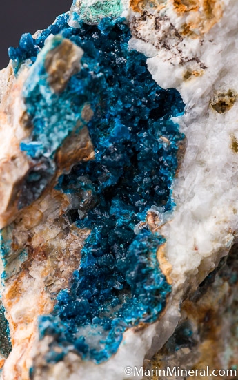 Veszelyite from Laochang Mine, Gejiu Co., Yunnan Province, China [db_pics/pics/SM562c.jpg]