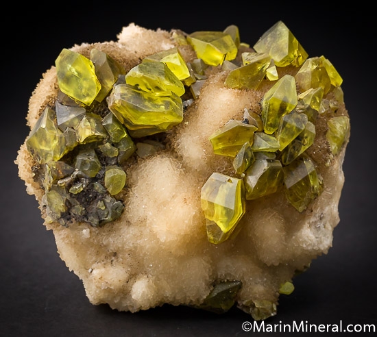Sulfur from Cozzodisi Mine, Sicily, Italy [db_pics/pics/SM643a.jpg]