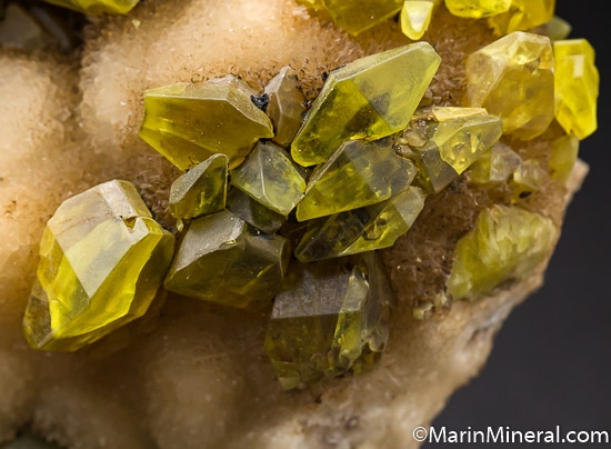 Sulfur from Cozzodisi Mine, Sicily, Italy [db_pics/pics/SM643d.jpg]