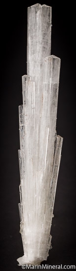 Apophyllite on Scolecite from Nasik, India [db_pics/pics/SM765b.jpg]