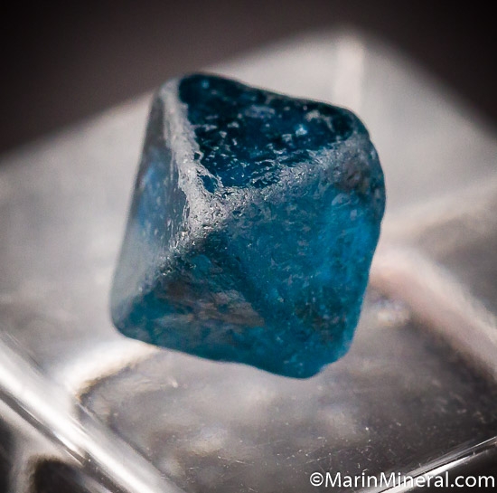 Blue Spinel from Kagoro, Kaduna State, Nigeria [db_pics/pics/SM906c.jpg]