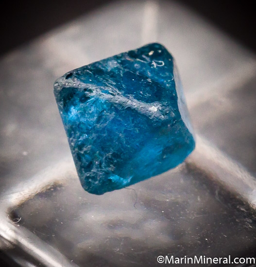 Blue Spinel from Kagoro, Kaduna State, Nigeria [db_pics/pics/SM908b.jpg]