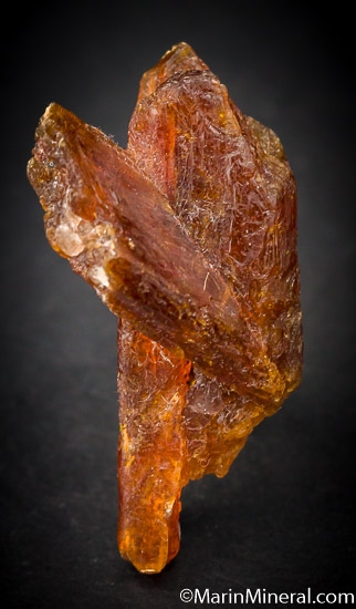 Kyanite from Nani, Loliondo, Arusha Region, Tanzania [db_pics/pics/SM932a.jpg]