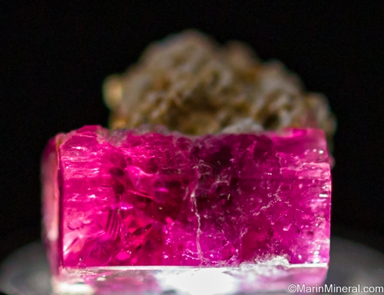 Red Beryl from Violet Claims, Wah Wah Mountains, Beaver Co., Utah, USA [db_pics/pics/ST139d.jpg]