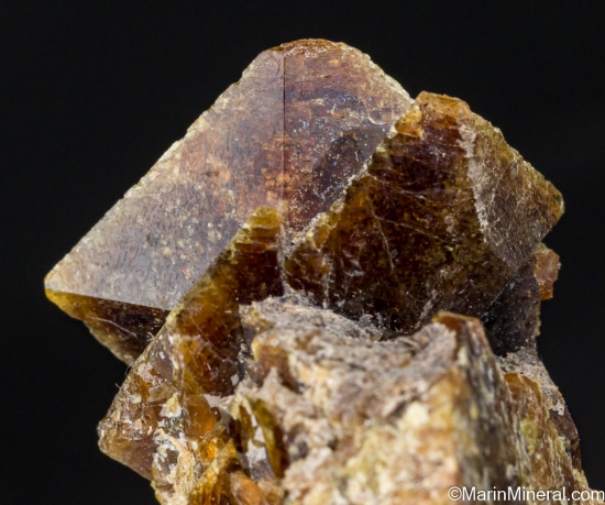 Vesuvianite from Tunnel 36, Portola, Plumas Co., California, USA [db_pics/pics/ST151c.jpg]