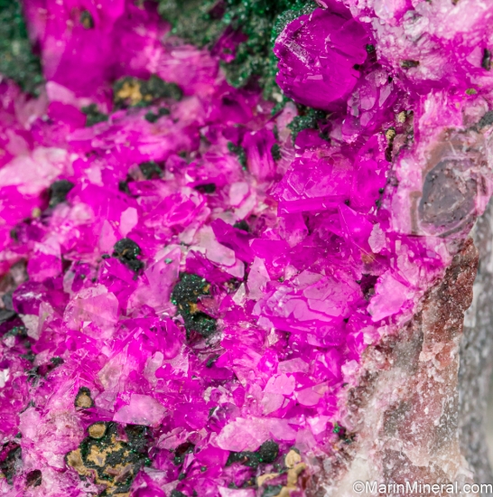 Kolwezite, Malachite on Cobaltian Calcite from Kolwezi Mining District, Lualaba, DR Congo [db_pics/pics/ST188e.jpg]