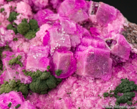 Kolwezite on Cobaltian Calcite from Kolwezi Mining District, Lualaba, DR Congo [db_pics/pics/ST198e.jpg]