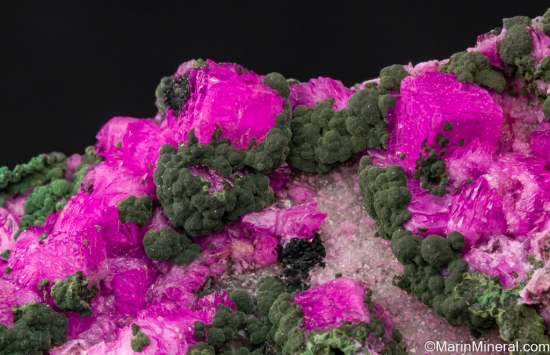 Kolwezite on Cobaltian Calcite from Kolwezi Mining District, Lualaba, DR Congo [db_pics/pics/ST198g.jpg]