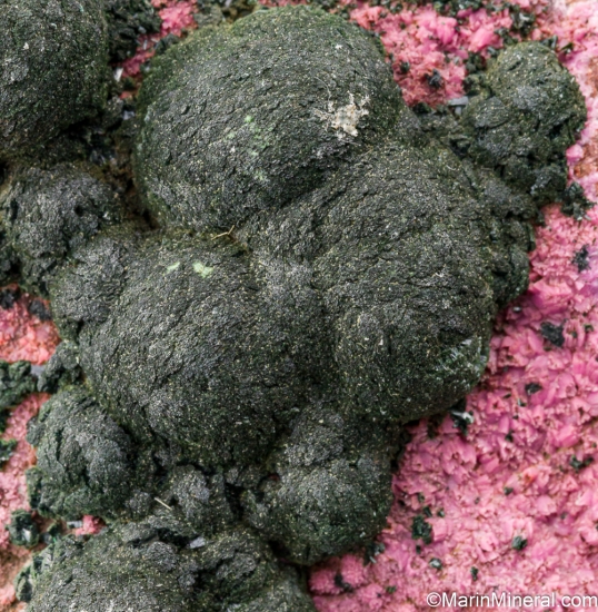 Kolwezite on Cobaltian Calcite from Kolwezi Mining District, Lualaba, DR Congo [db_pics/pics/ST199e.jpg]