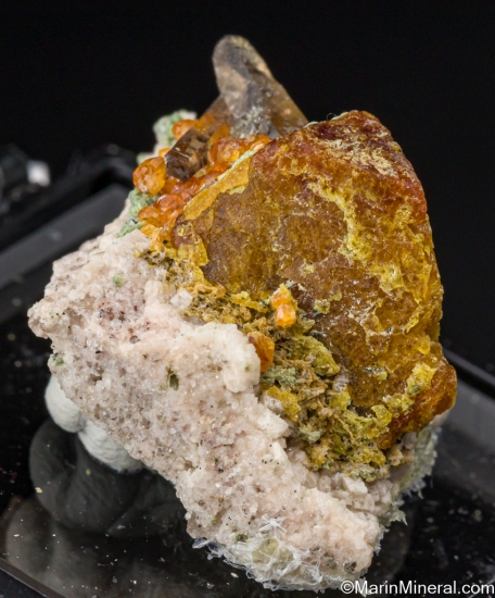 Helvite with Spessartine from Tongbei, Fujian Prov., China [db_pics/pics/ST233b.jpg]