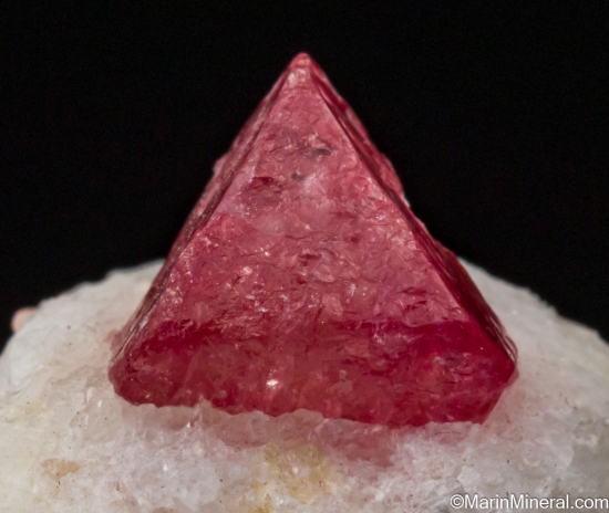 Spinel from Mogok, Myanmar [db_pics/pics/ST244d.jpg]