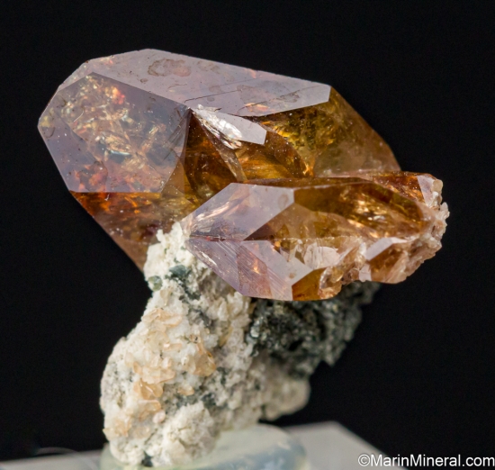 Sphene (Titanite) from Hohe Tauern Mtns., Salzburg, Austria [db_pics/pics/ST253b.jpg]