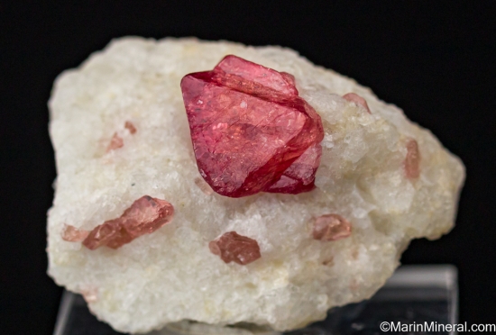 Spinel from Mogok, Myanmar [db_pics/pics/ST293a.jpg]