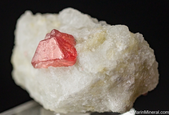 Spinel from Mogok, Myanmar [db_pics/pics/ST295b.jpg]
