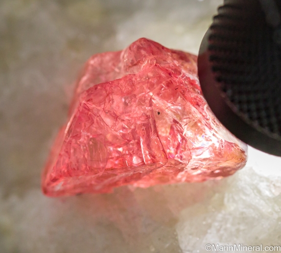 Spinel from Mogok, Myanmar [db_pics/pics/ST295c.jpg]