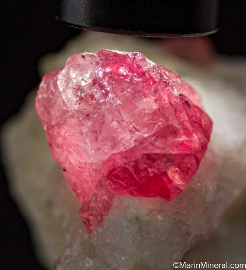 Spinel from Mogok, Myanmar [db_pics/pics/ST298c.jpg]