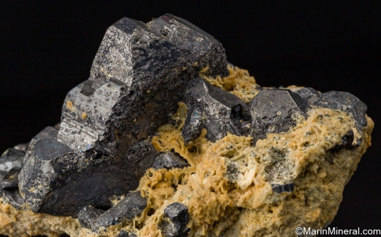 Bournonite from Machacamarca, Potosi, Bolivia [db_pics/pics/ST564d.jpg]