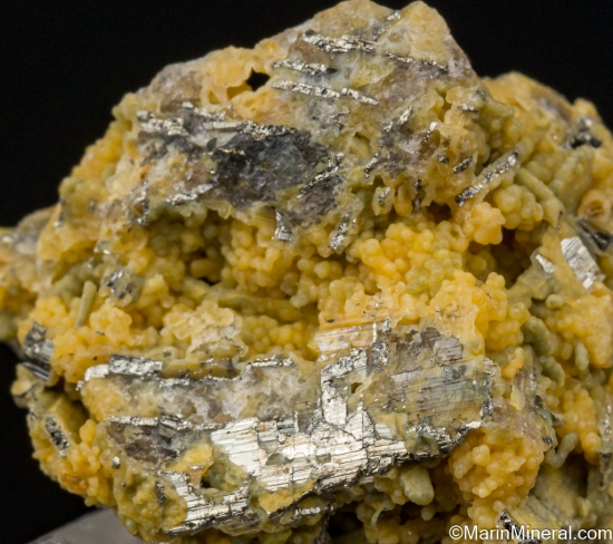 Calaverite, Chalcedony from Strong Mine, Cripple Creek Mining Dist., Colorado, USA [db_pics/pics/ST588d.jpg]