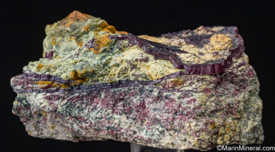 Cuprite after Antlerite from Chuquicamata Mine, Antofagasta Region, Chile [db_pics/pics/ST725c.jpg]