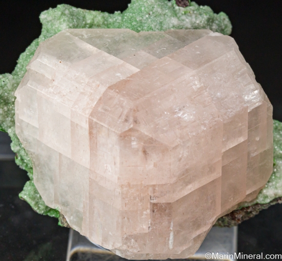 Calcite with Duftite from Tsumeb, Namibia [db_pics/pics/SV374d.jpg]