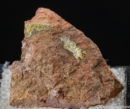 Terlinguaite from Mariposa Mine, Brewster Co., Texas, USA [db_pics/pics/SV380a.jpg]