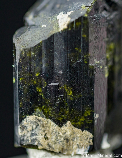 Epidote from San Quintin, Baja California, Mexico [db_pics/pics/SV384c.jpg]