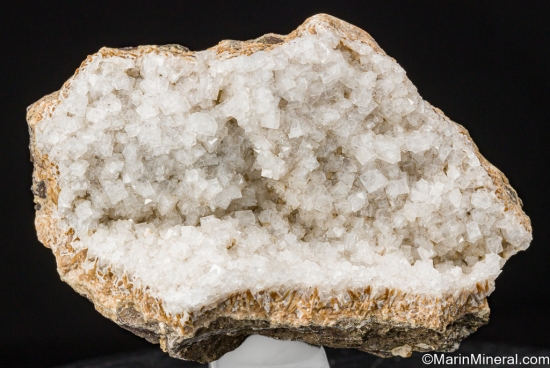 Chabazite from Craig's Quarry, Ballymena, Co. Antrim, Ireland [db_pics/pics/SV530a.jpg]
