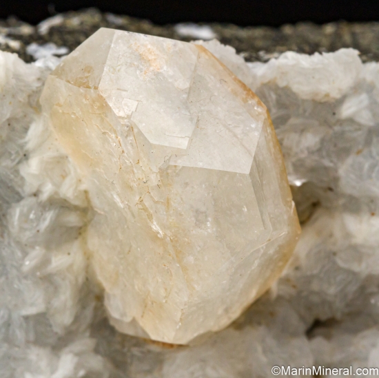 Apophyllite from Clinty Quarry, Ballymena, Co. Antim, Ireland [db_pics/pics/SV553c.jpg]