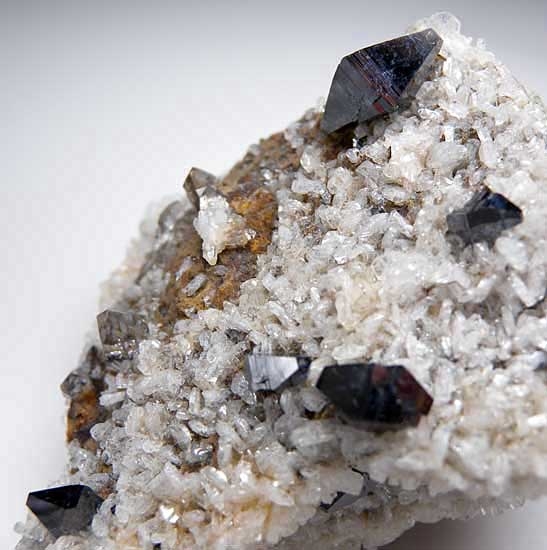 Anatase from Kharan Mountain, Balochistan, Pakistan [db_pics/pics/a117b.jpg]