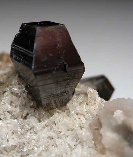 Anatase from Kharan Mountain, Balochistan, Pakistan [db_pics/pics/a122c.jpg]