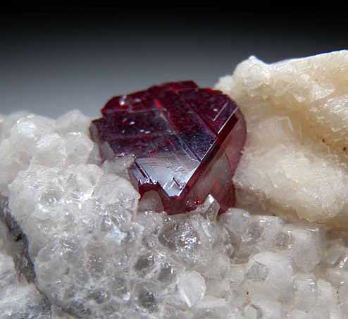 Cinnabar from Tongren, China [db_pics/pics/a124b.jpg]