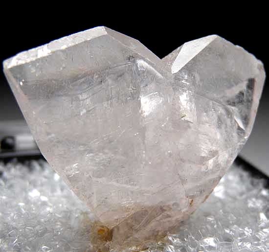 Calcite from 19th Level, Broken Hill, New South Wales, Australia [db_pics/pics/a152c.jpg]