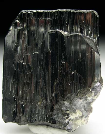 Ferberite from Yaogangxian Mine, Yizhang Co., Hunan, China [db_pics/pics/a174a.jpg]