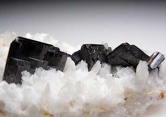 Tantalite from Shengus Mine, Skardu District, Pakistan [db_pics/pics/a179b.jpg]