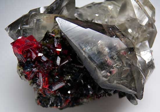 Calcite with Realgar from Shimen Mine, Hunan Prov., China [db_pics/pics/a185d.jpg]