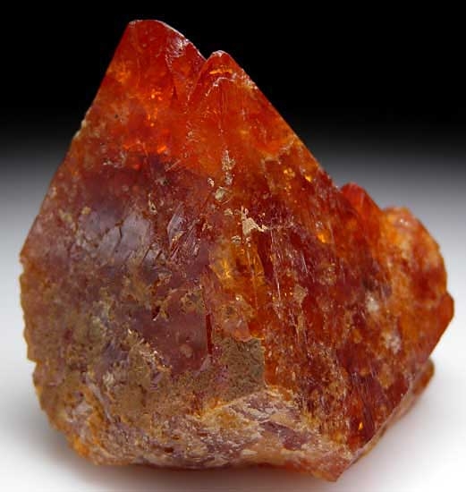 Scheelite from Huangyang, Ping Wu County, Sichuan Prov., China [db_pics/pics/a246c.jpg]