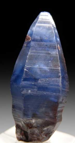Sapphire from Ratnapura, Sri Lanks [db_pics/pics/a300a.jpg]