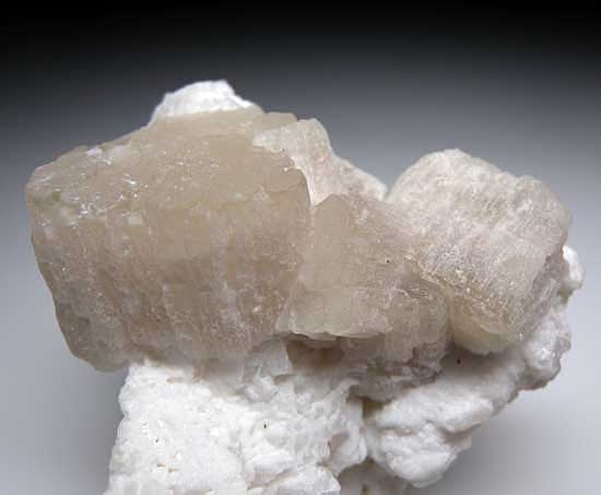 Beryllonite from Shengus Mine, Skardu District, Pakistan [db_pics/pics/a343b.jpg]