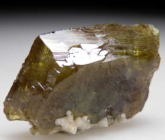 Sphene from Mount Palmer, Harts Range, Northern Territory, Australia [db_pics/pics/a385c.jpg]