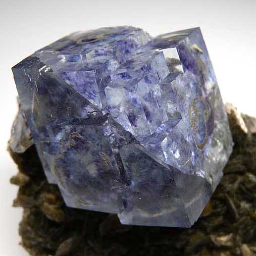 Fluorite on Calcite, Muscovite from Yaogangxian Mine, Hunan, China [db_pics/pics/a498c.jpg]